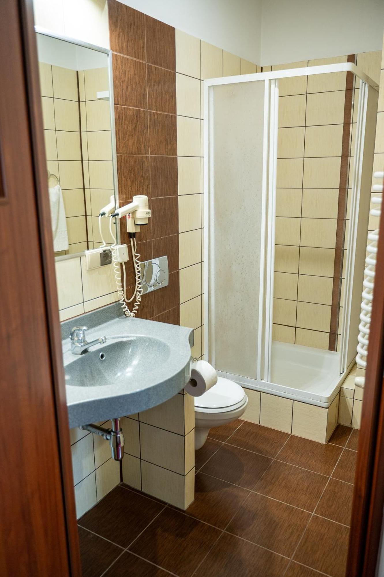 Dwor Wapowce Hotel Kültér fotó