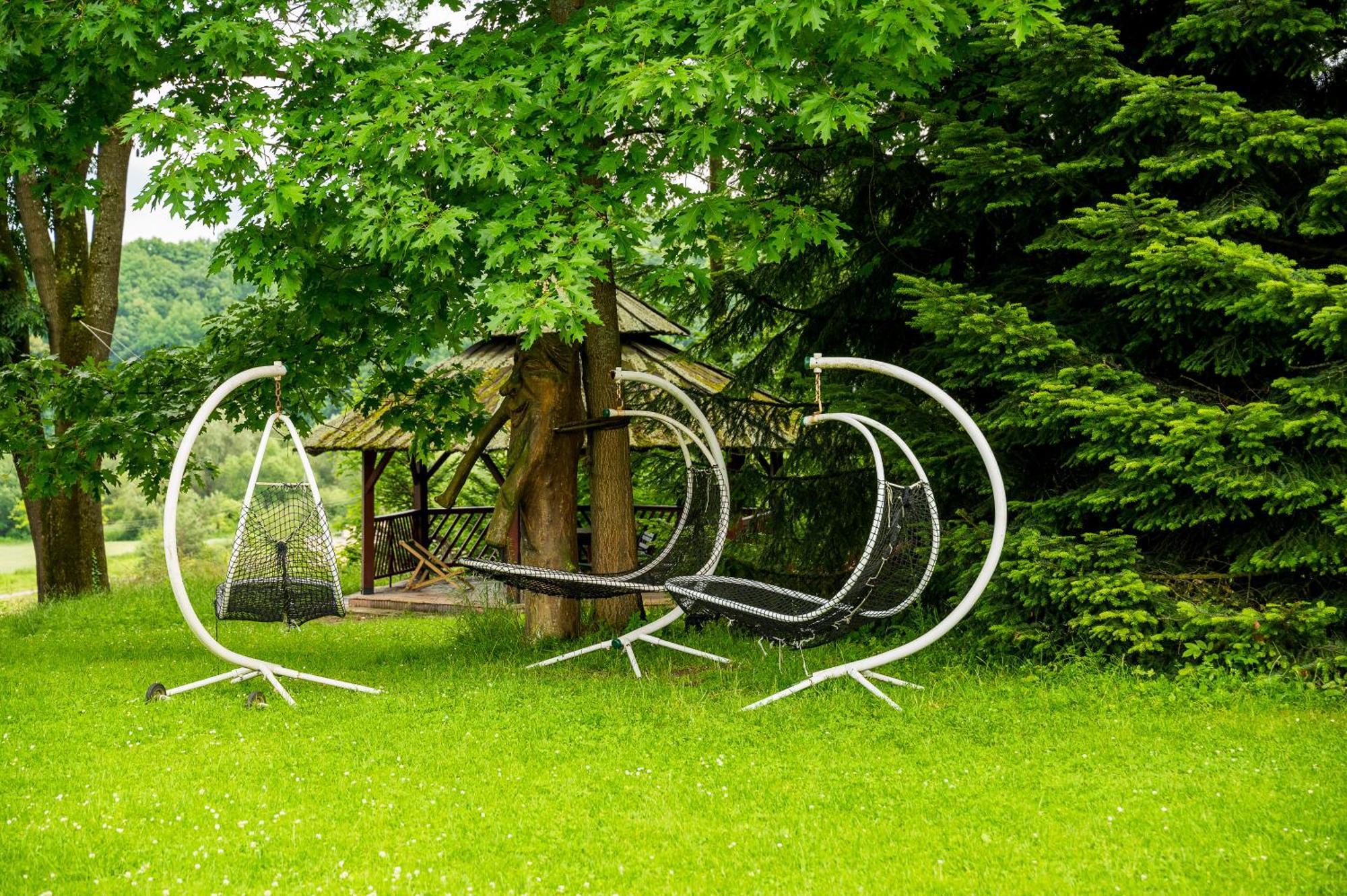 Dwor Wapowce Hotel Kültér fotó
