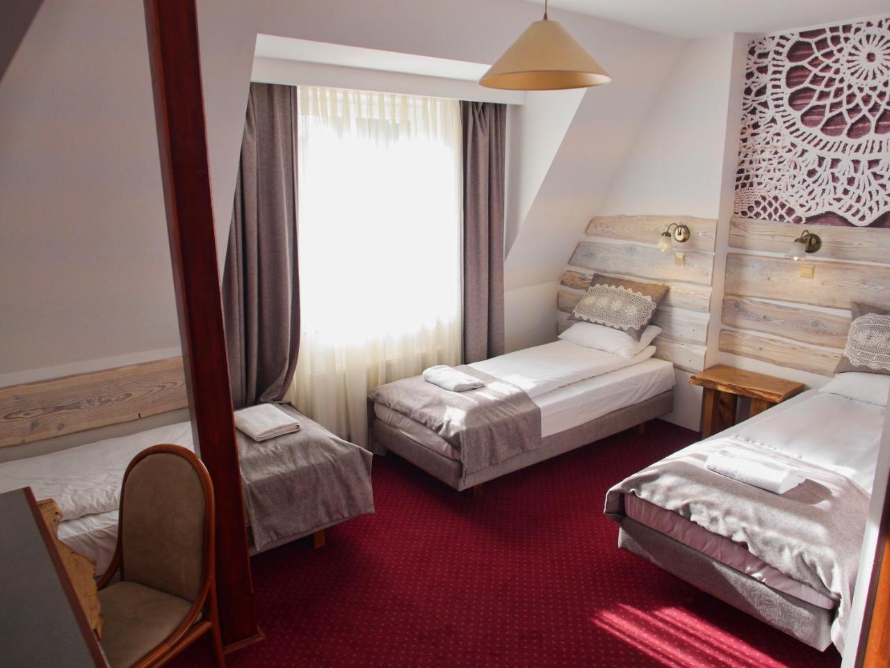 Dwor Wapowce Hotel Kültér fotó